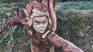 チェーンソー1本で木に命を…丸太削り出しアート作品に 日本一のプロアーティストが発信する「木の良さ」