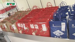 長崎市内の百貨店で感染対策しながら新春の初売り