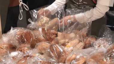 まだ食べられる!売れ残り商品を格安販売しフードロス削減「エキナカ店舗」が始めた取り組み