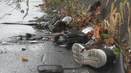 【最新】深夜の国道で軽乗用車がトラックと正面衝突_意識不明の状態で病院に搬送された44歳男性が死亡_軽乗用車が対向車線にはみ出したとみて警察が事故原因調べる〈北海道豊浦町〉