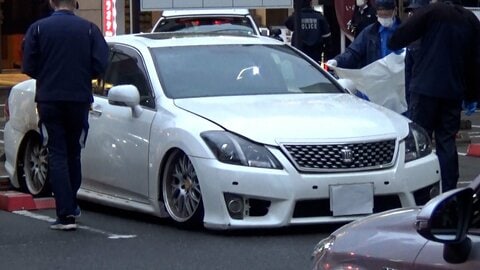 繁華街のコインパーキングに駐車していた車の中で20代男性2人が死亡…目立った外傷なし　香川・高松市