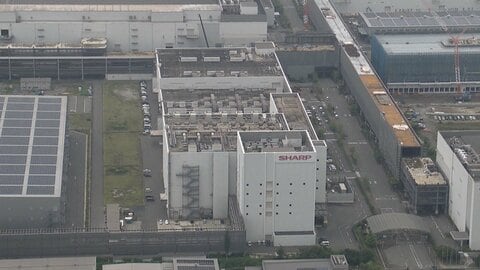 エレベーターと壁に挟まれ落ちてきた資材の下敷きに　62歳男性死亡　シャープ敷地内で解体作業中　大阪・堺市