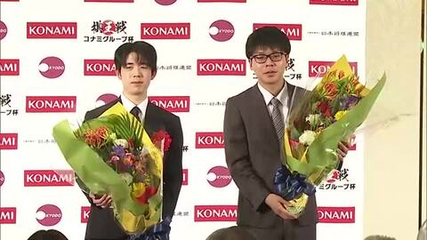 ここまで2勝2敗のタイ…29日の棋王戦第5局を前に藤井六冠と挑戦者の増田八段が駒や会場内を確認 同日夜までに決着の見通し