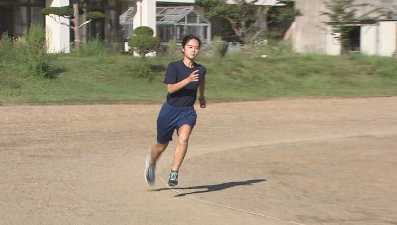 練習中の寺平さん
