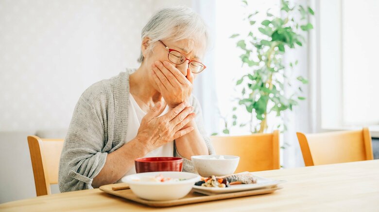 食後の数分～30分ほどで症状が出るという（画像はイメージ）