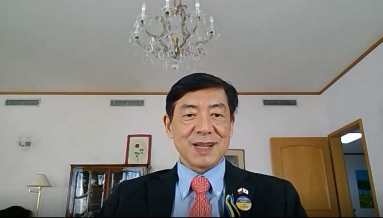 宮島昭夫駐ポーランド大使にオンラインで聞いた