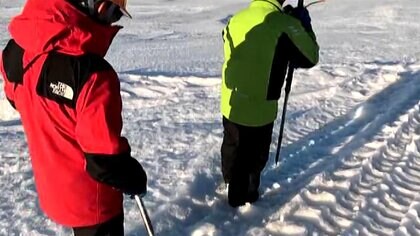 氷の裂け目「クラック」避ける安全講習