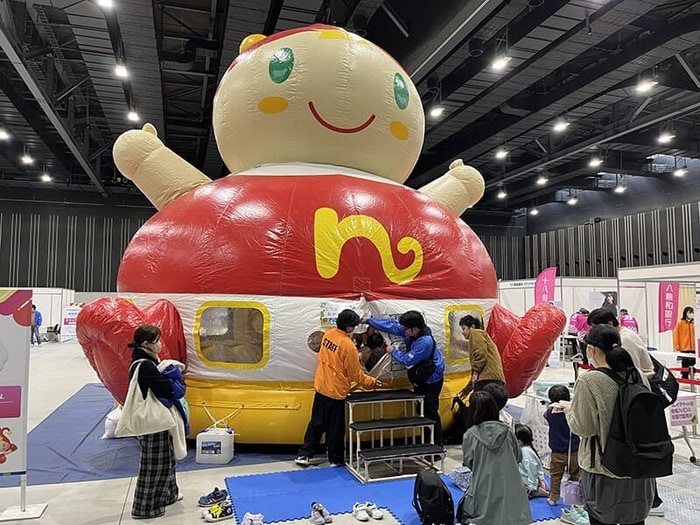 かわいい「ななほちゃん」のふわふわドーム