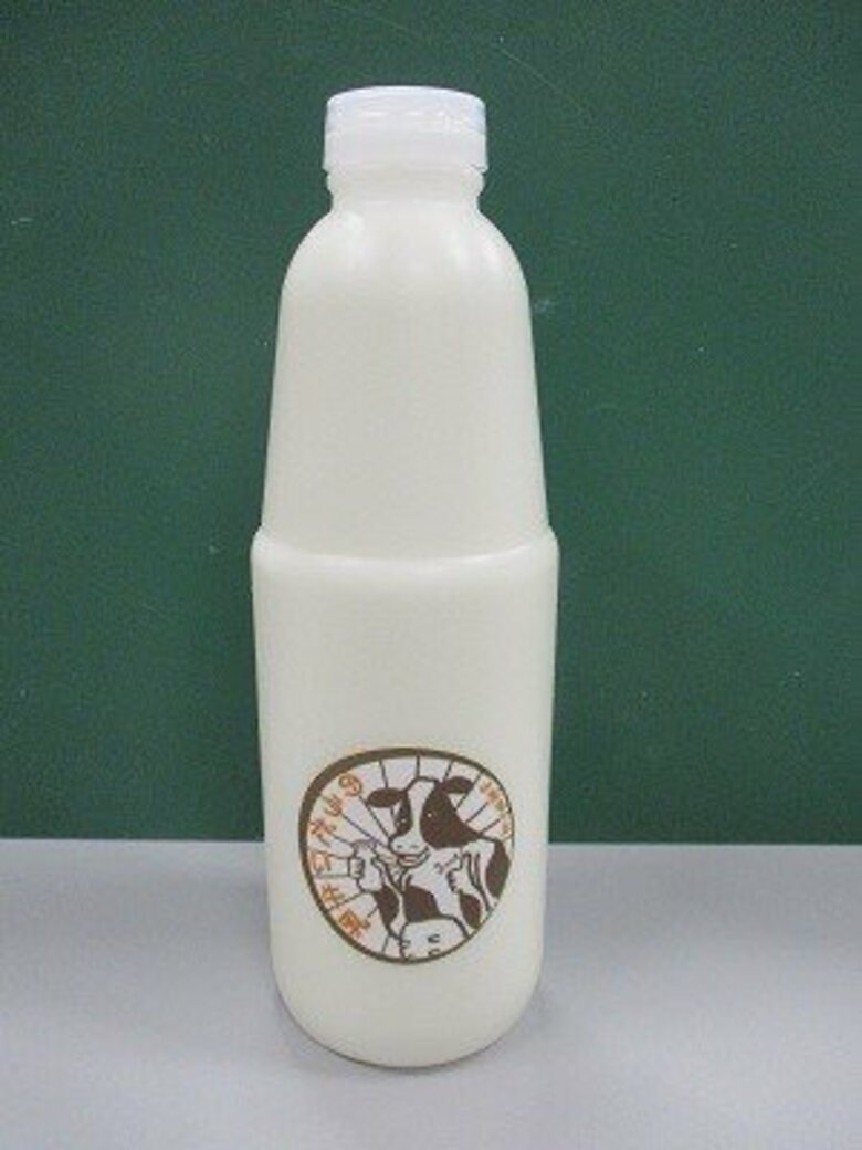 【牛乳を自主回収】購入客が開封前に黒い粒を発見…3ミリの“虫”混入が発覚『のうだい牛乳』北海道立農業大学校がイベントで44本を販売〈北海道本別町〉｜FNNプライムオンライン