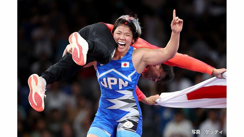 【速報】パリ五輪　レスリング　女子フリースタイル76キロ級　鏡優翔が金メダル｜FNNプライムオンライン