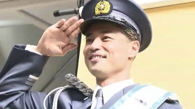 一日警察署長にラグビー元日本代表の山田章仁さん　ニセ電話詐欺に注意呼びかけ　管内では去年同時期より増加　福岡・八幡東署｜FNNプライムオンライン