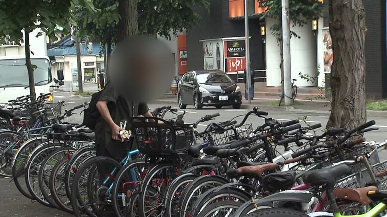 【放置自転車】駐輪場整備で“迷惑駐輪”は大幅減少！ でも隣接エリアにはまだまだ路上に自転車がいっぱい 「禁止区域外なら止めていいかなと」「せめて夏場だけでも」 駐輪場整備はどこまで進む？ 北海道札幌市｜FNNプライムオンライン