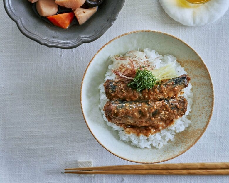 アレンジメニュー　いわし金ごま丼
