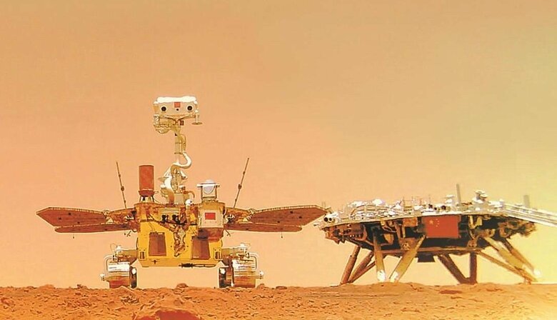 火星に着陸した天問1号　2021年