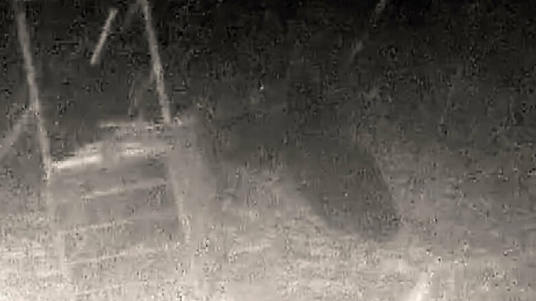 重さ約300キロの箱わなをクマがひっくり返した（提供：苫前町猟友会 林豊行会長）