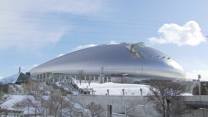 ファイターズ本拠地移転で収益悪化の「札幌ドーム」ネーミングライツを公募…年間2億5000万円以上 起死回生策となるか