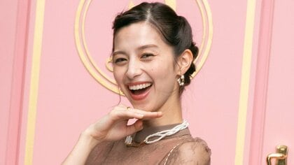 中条あやみの“ケチ心”がチラリ？大量買いしたものの「半分にしておけば」　四季折々のオシャレで笑顔