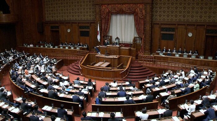 6月5日に支援金など改正子育て支援法が成立したが野党は「実質増税」と批判