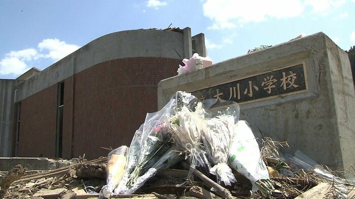 石巻市立大川小学校(2011年)
