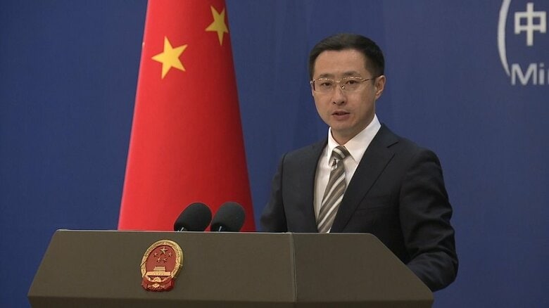 短期滞在のビザ免除について発表する中国外務省の報道官（2024年11月22日）