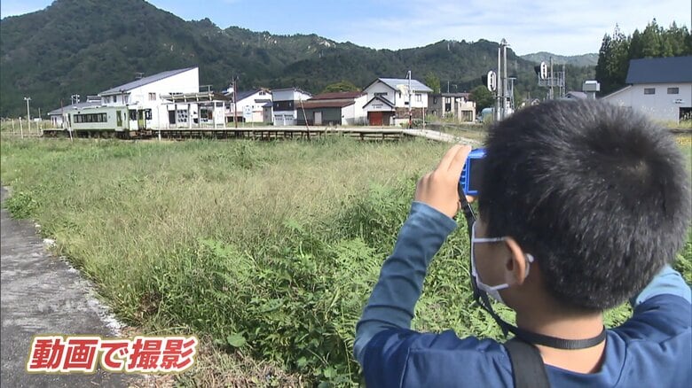 狙い通りに訓練運転の車両を撮影