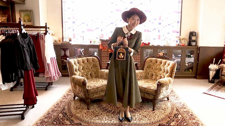 尾﨑侑美アナウンサーが考えたレトロコーディネート