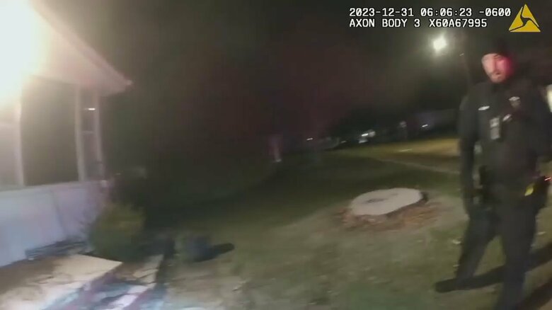 警察官が火災現場に駆けつけた際の様子