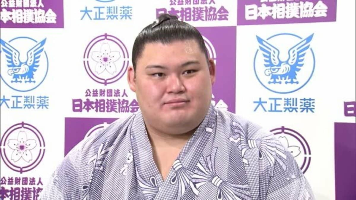 大相撲 元横綱稀勢の里関 くわしく 応援タオル