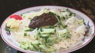 “じゃじゃの日”　盛岡のソウルフード「じゃじゃ麺」ファンのこだわりの食べ方は　岩手県