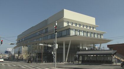 道路工事発注で業者に約466万円の過払い 50代の市職員を戒告処分 側溝の単価を高く見積り全額返還