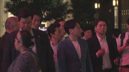 小倉こども政策相「トー横」エリアを視察 「安心できる居場所を」支援団体の実態調査へ