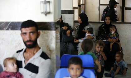 飢饉のガザ「乳児の腕の太さは鉛筆2本分」UNRWA日本人局長が語る危機…ハマスのイスラエル奇襲から2年「仕事しながら空腹で失神」