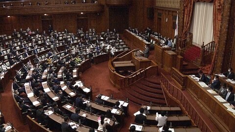 首相 ワクチン接種マイナンバー活用検討 3.1億回分確保見込み