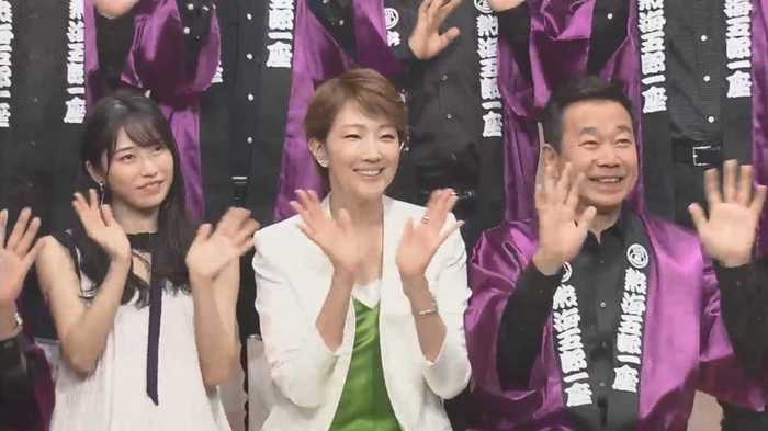 三宅裕司の爆笑舞台に元宝塚 紅ゆずる・AKB48 横山由依が参戦…笑いで免疫力上げニッポンを救う?