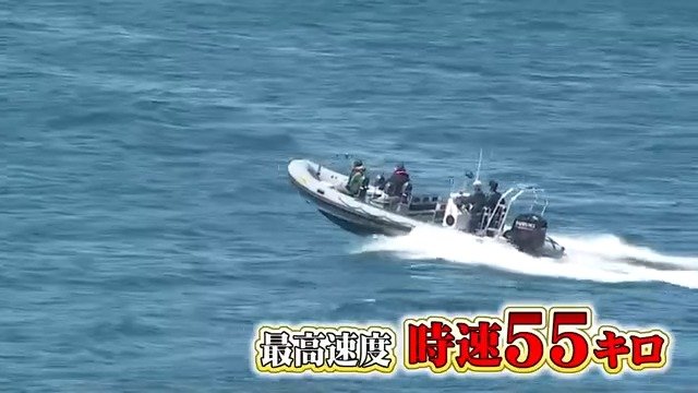 海原を飛ぶように“疾走”