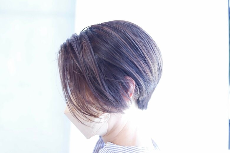 ハイライトで白髪をぼかすのも効果的（画像はイメージ）