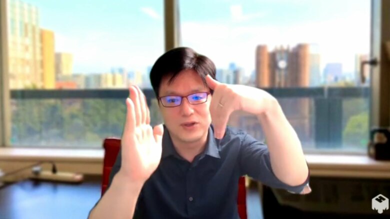 取材に応じる東京大学大学院･情報理工学系研究科 竹内昌治教授