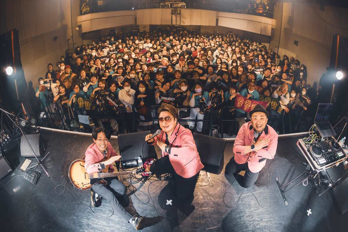 北海道発の音楽ユニット「ハンバーガーボーイズ」市町村ソングを作り