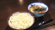 弟子が夢を受け継ぎ…元祖つけ麺の「大勝軒」がふるさとで営業　師匠愛用の製麺機も里帰りで味に深み【長野発】