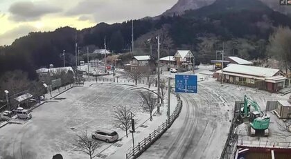 福岡で初雪観測　26日にかけて山地で大雪のおそれ　多いところで3センチ　平地でも積雪予想　道路凍結など注意　気象台