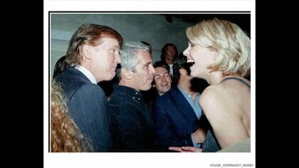 トランプ大統領と女性の写真も…エプスタイン氏めぐる新たな写真公開　ホワイトハウス「虚偽の物語を作り出そうとしている」と反発