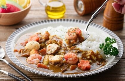 2024年度のカレー物価、1食365円 過去10年で最高値 2025年3月のカレー物価は421円、今後は値上がり緩やかになる可能性