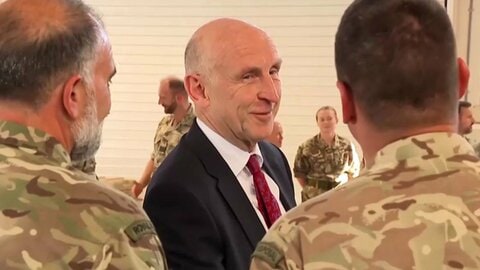 英ヒーリー国防相が辞任　国防費めぐりスターマー首相と意見相違が原因　「脅威が高まるこの時期に…」