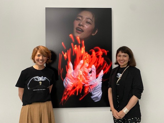 コロンえりかさん（右）と田頭真理子さん（左）