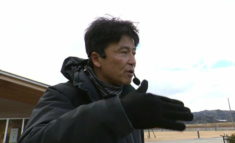 大川小学校で語り部を続ける佐藤敏郎さん