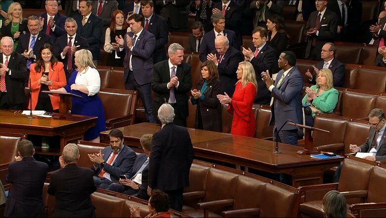 アメリカ議会の混迷は解消されるのか