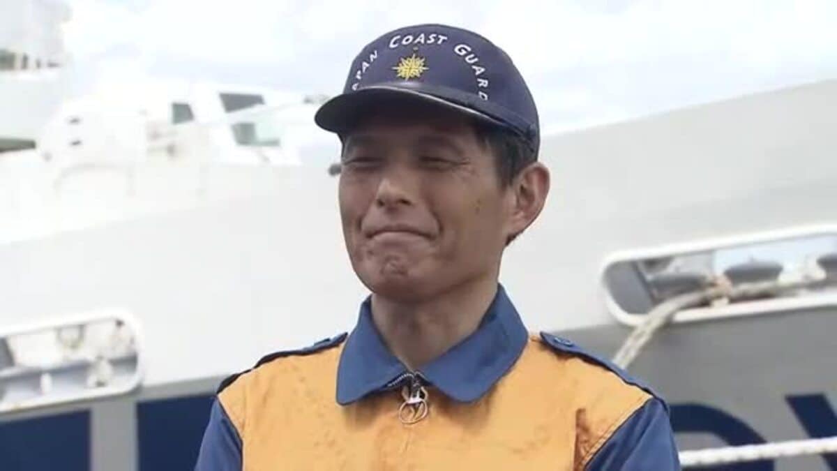 海猿」が鹿児島市で合同訓練 海難事故での人命救助を想定｜FNNプライム