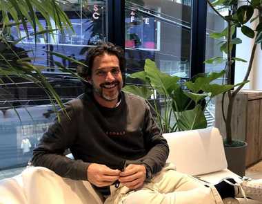 「第2の地球はないのだから」海洋ごみから服を作るスペイン発ブランドが日本上陸