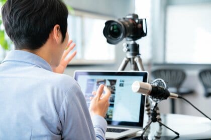 YouTuberもOK！本業から離れた「副業」を認める制度を三井物産が導入…担当者「申請が多いのは20～30代と50代」