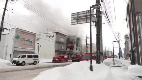 大館市中心部で発生した住宅火災　焼け跡から1人の遺体見つかる　火元の女性（60）と連絡取れず　秋田